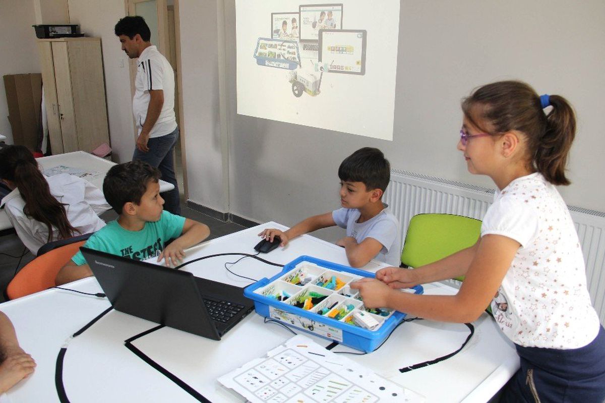 Çocuk Teknoloji Evi\'nde yaz okulu
