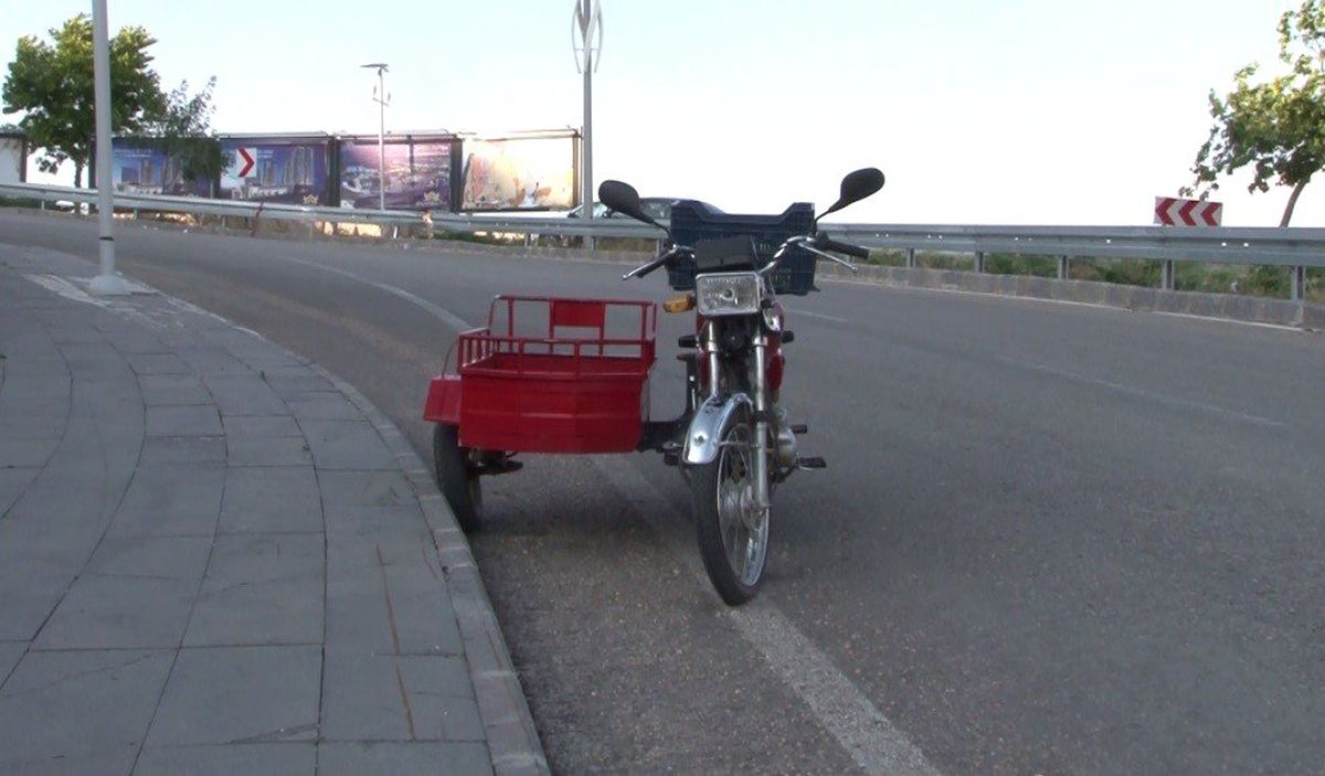 Elazığ\'da sepetli motorsiklet devrildi: 5 yaralı