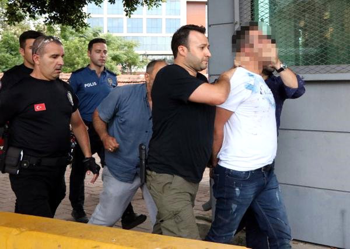 Eski iş arkadaşıyla tartıştı, işten çıkarıldığı otele gelerek tüfekle ateş açtı