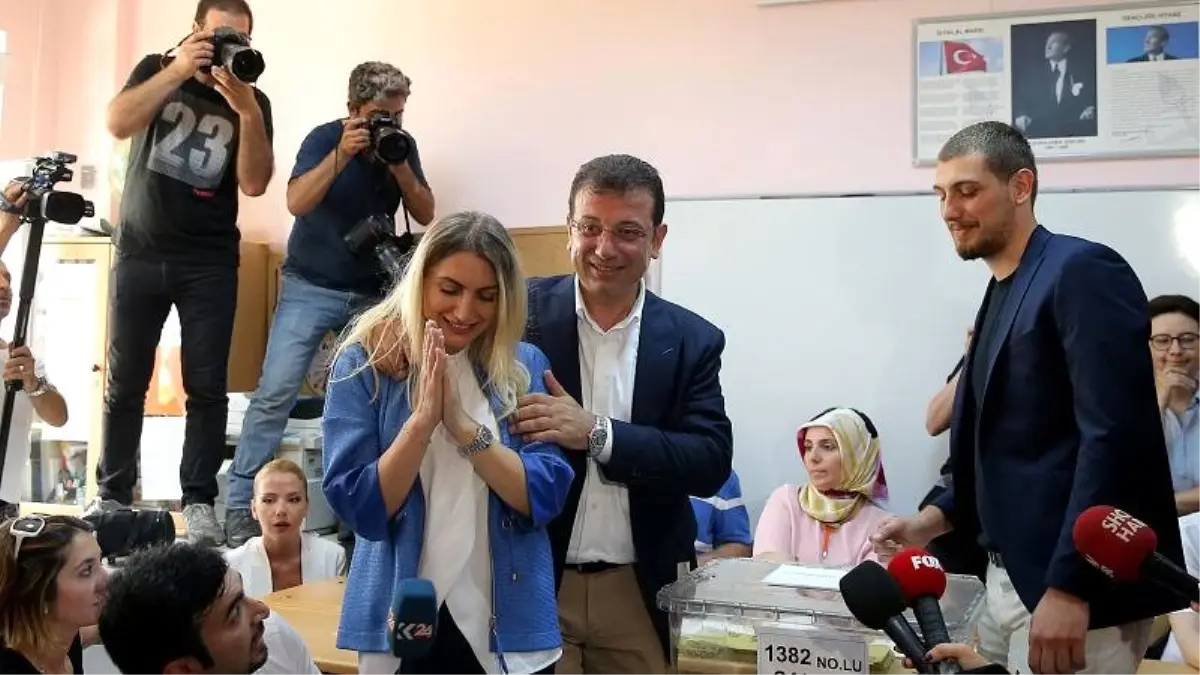 Fotoğraf galerisi: İstanbul 23 Haziran seçimlerinden ilginç kareler