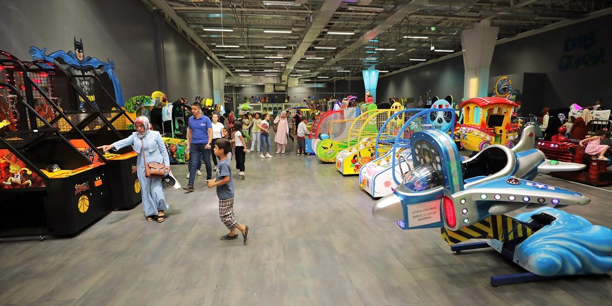 Gaziantep\'te 173 bin öğrenciye oyun merkezi ve lunapark bileti