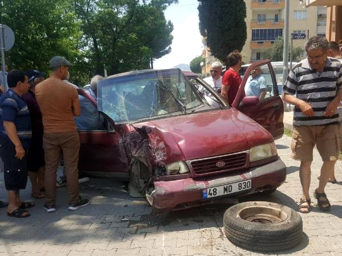 İngiliz turisti emniyet kemeri kurtardı