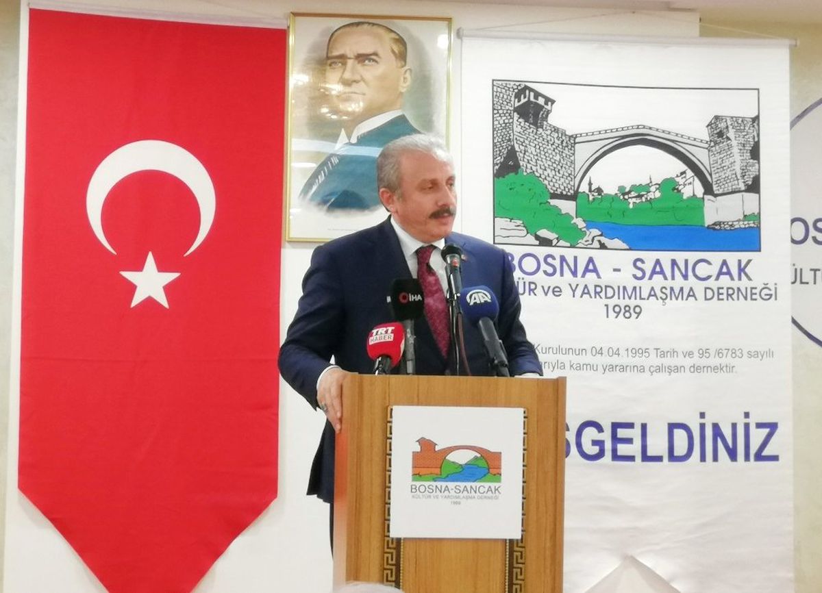 Meclis Başkanı Şentop\'tan İmamoğlu\'na tebrik telefonu