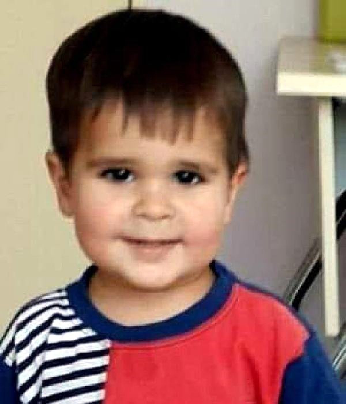 Parkta ölen 3 yaşındaki Serhat, gözyaşlarıyla uğurlandı
