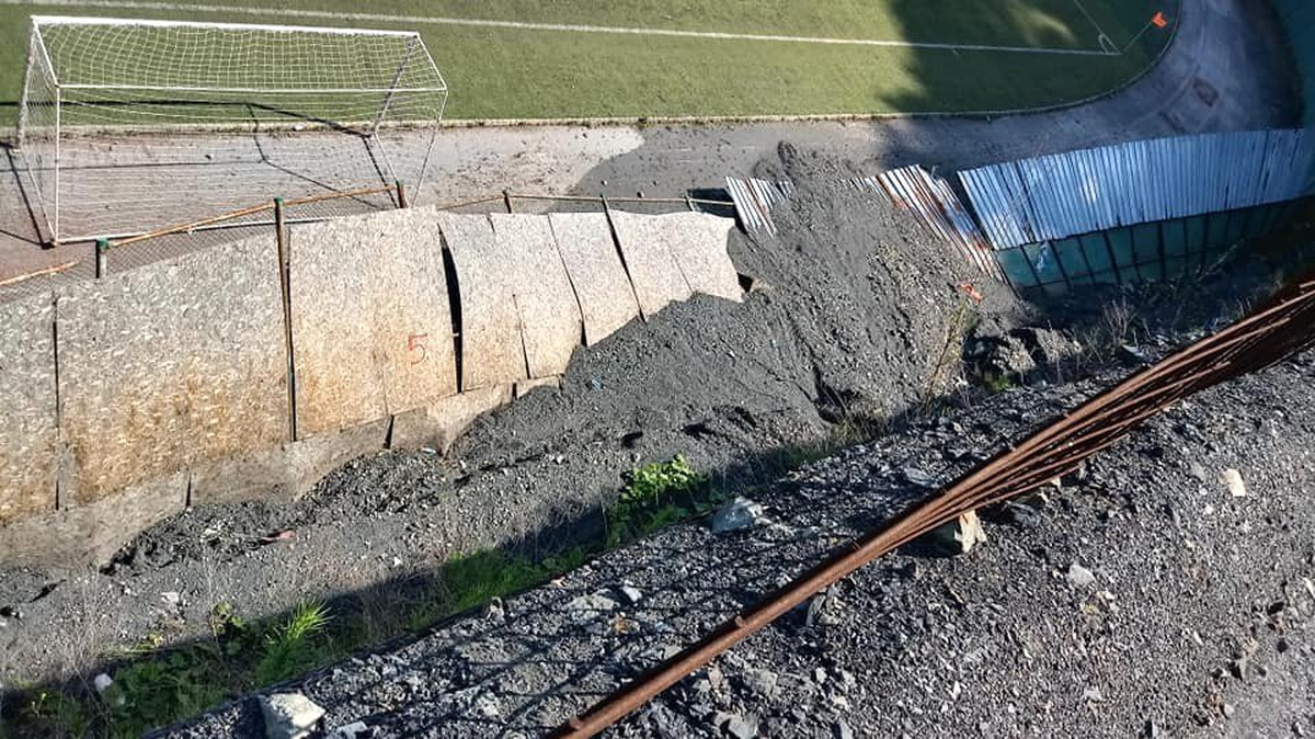 Sağanak yağış fırtına amatör spor kulüplerini de etkiledi
