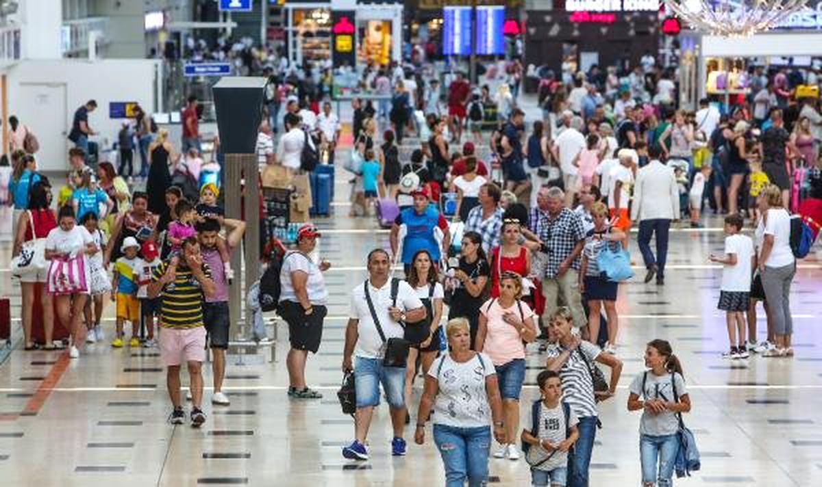 Antalya turizmi haziranda ilk kez 5 milyonu geçti