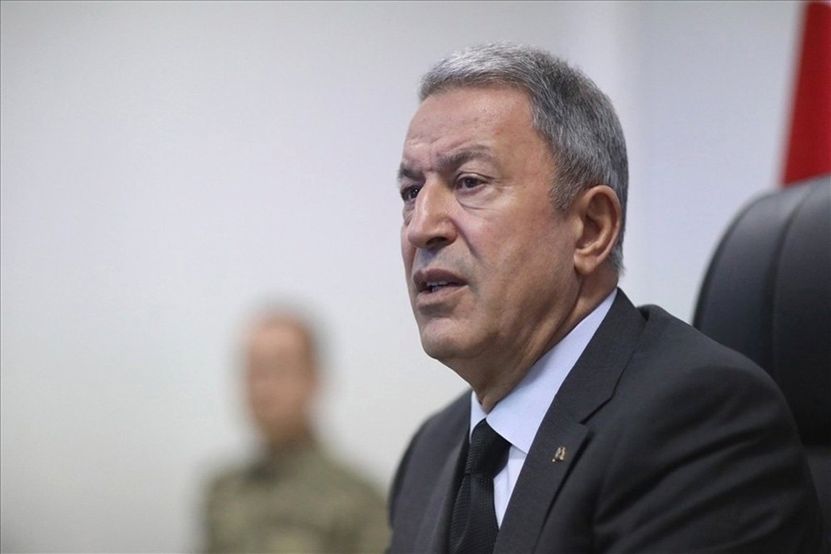 Bakan Akar\'dan siyasi partilere ziyaret