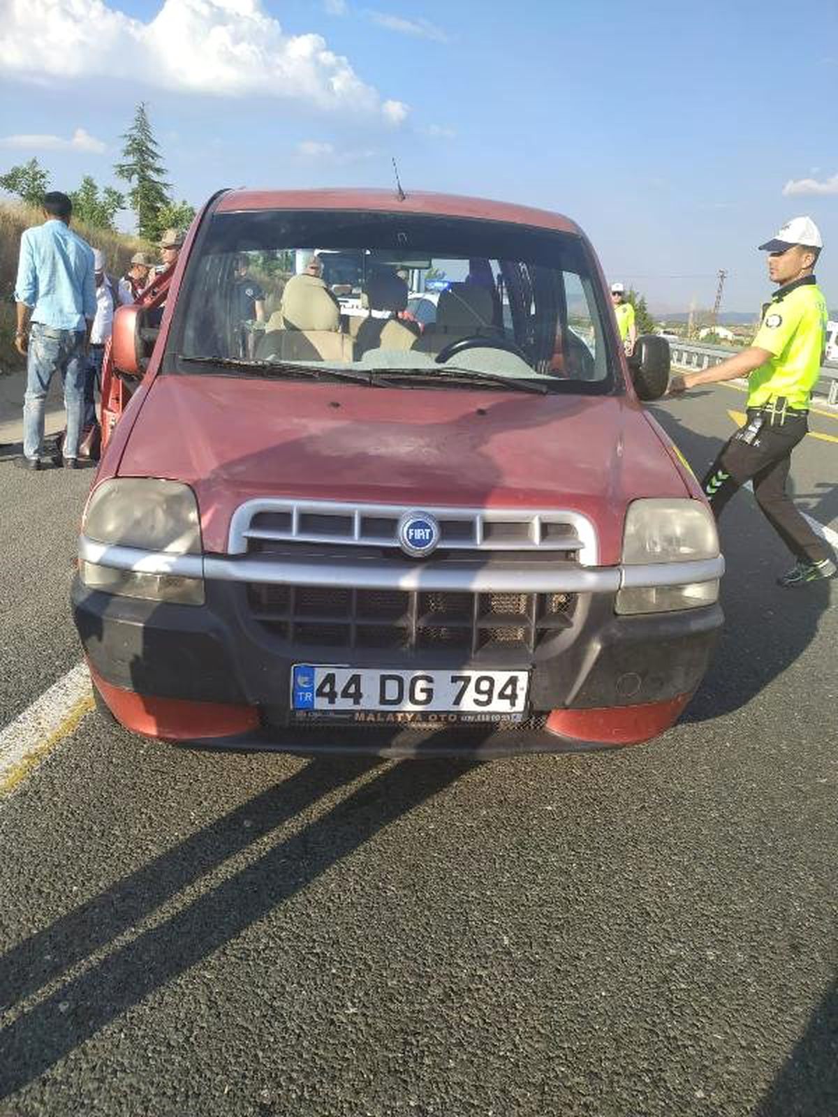 Elazığ\'da trafik kazası: 1 ölü, 3 yaralı