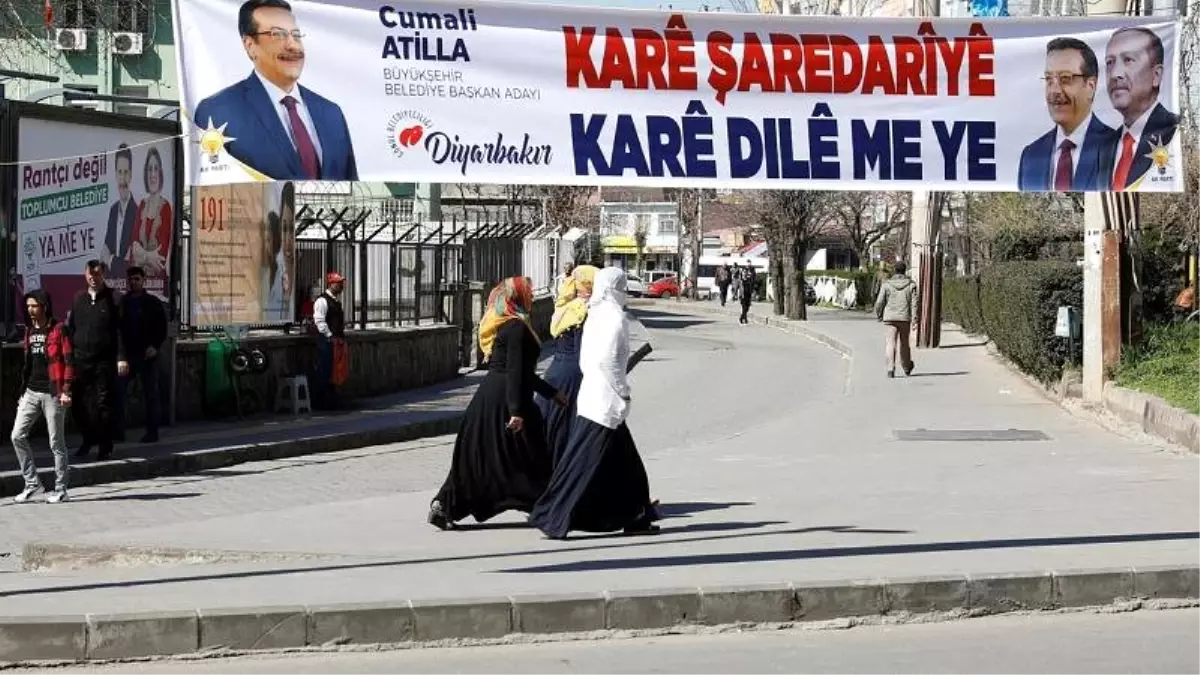 "Kürtlerin PKK\'dan ayrılma ve Öcalan alternatifi bir çizgiyi bulma inisiyatifi söz konusu"