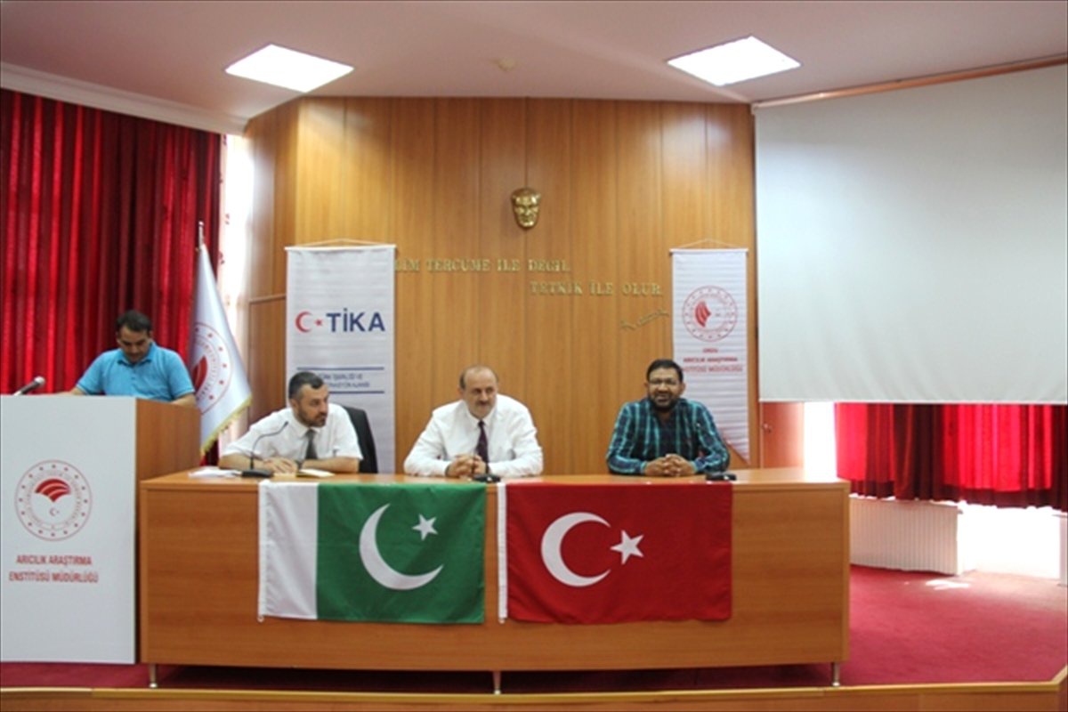 Ordu\'da Pakistanlı arıcılara eğitim verildi