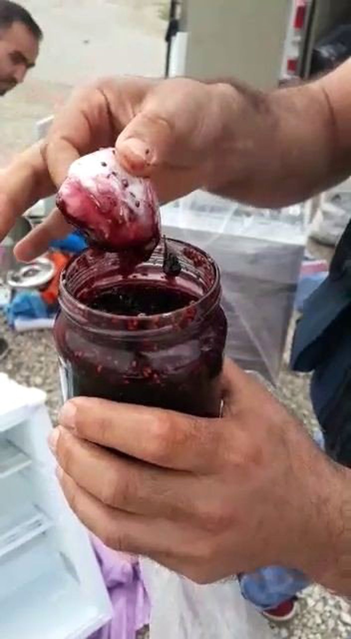 Reçel kavanozundan uyuşturucu çıktı