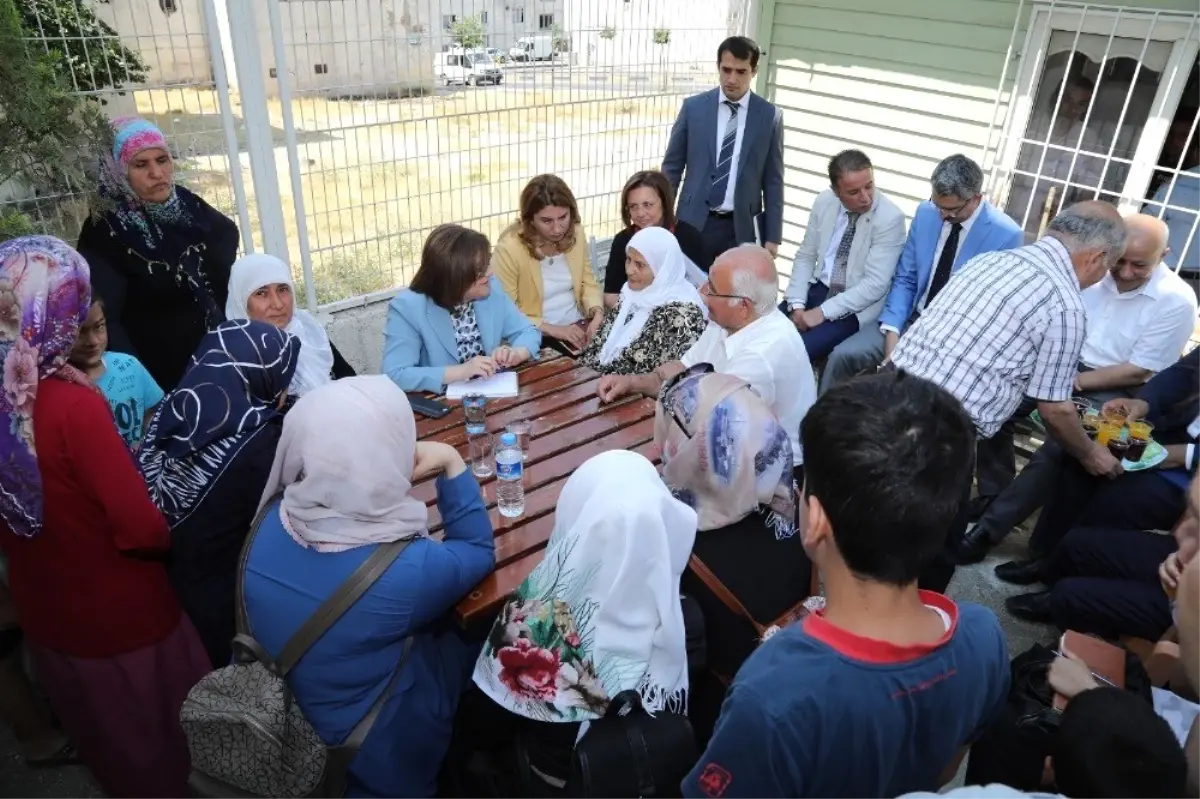 Şahin, Münif paşa mahalle sakinleriyle buluştu