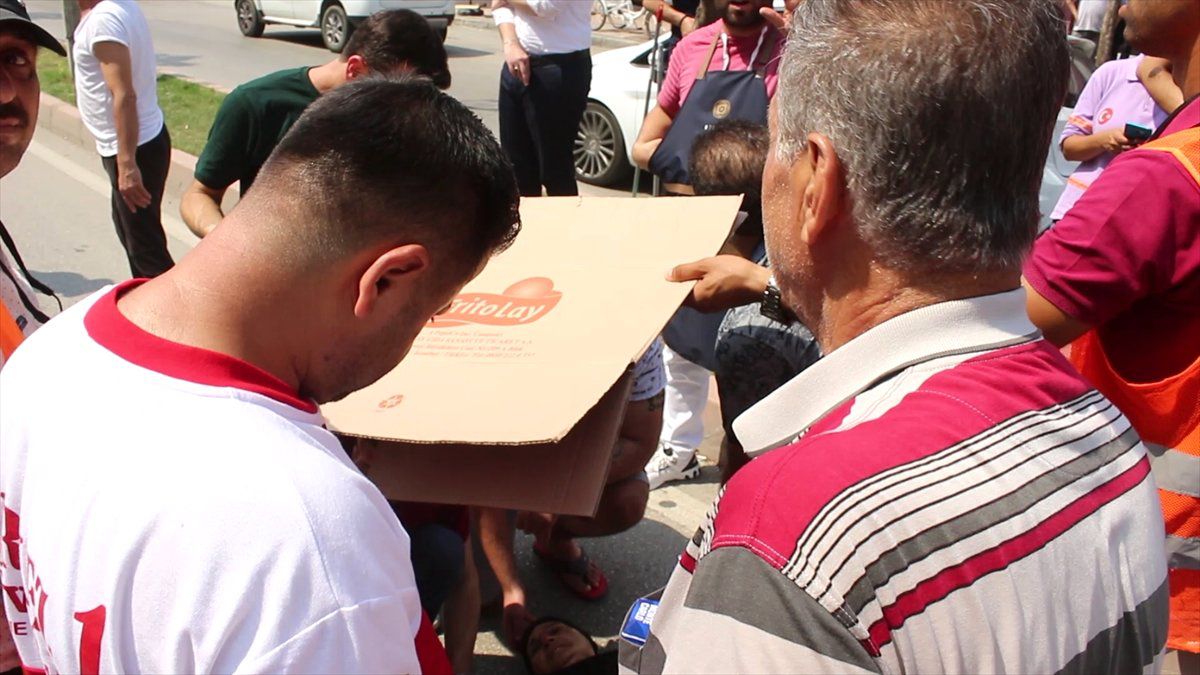 Adana\'daki kazada yaralanan kadın hayatını kaybetti
