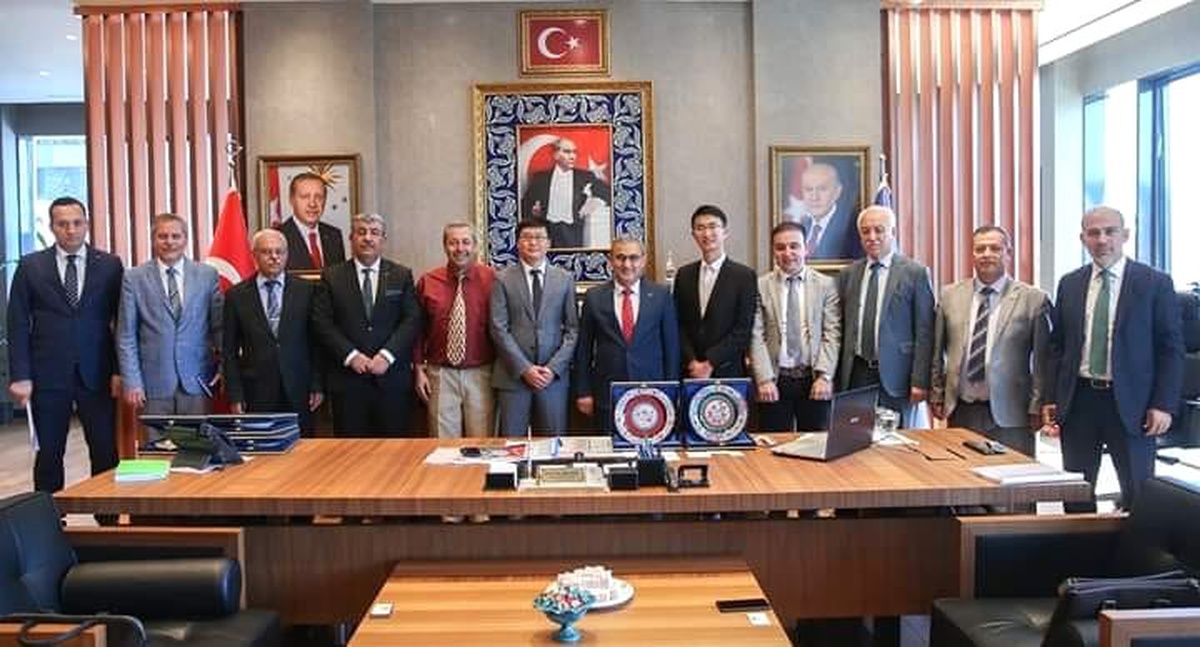 Çin Heyeti Belediye Başkanı Işık\'ı ziyaret etti