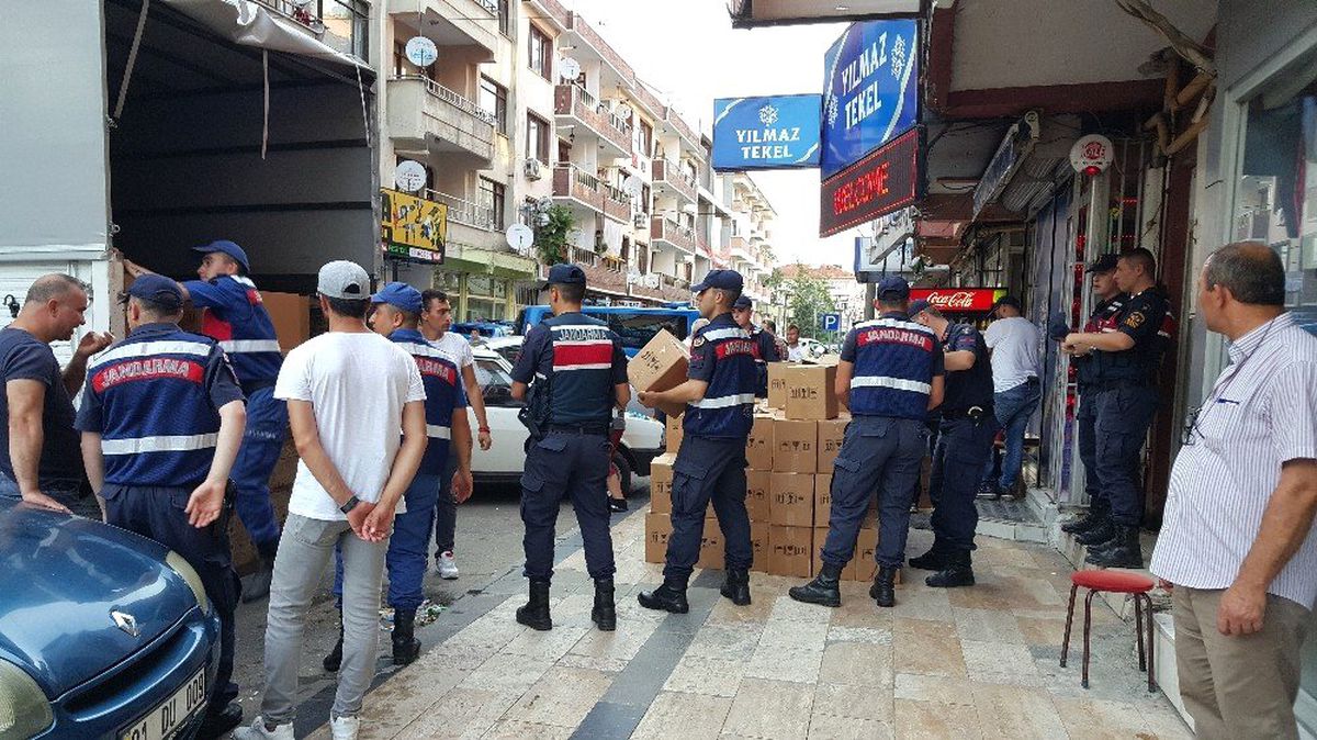 Düzce\'de jandarmadan kaçak içki operasyonu