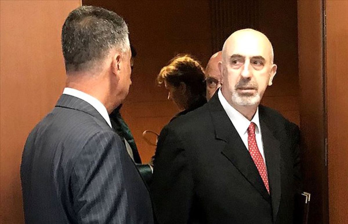 Ev hapsindeki ABD konsolosluk çalışanı serbest