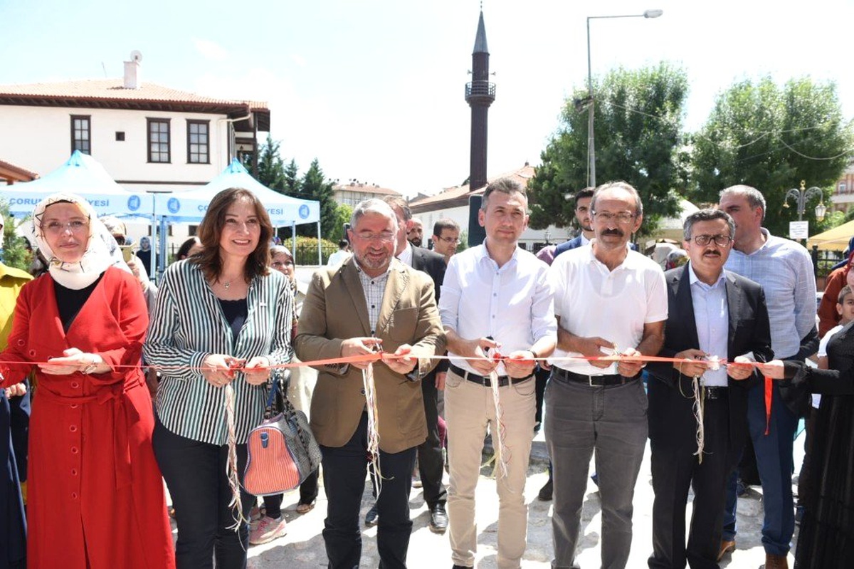 Kadın Kültür ve Sanat Merkezleri\'nden yıl sonu sergisi