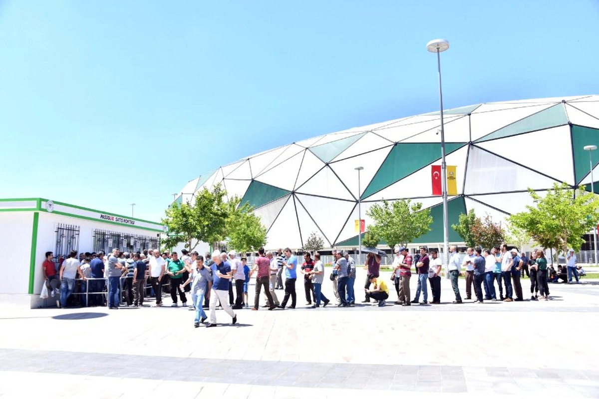 Konyaspor\'da yeni sezon kombineleri satışa çıktı