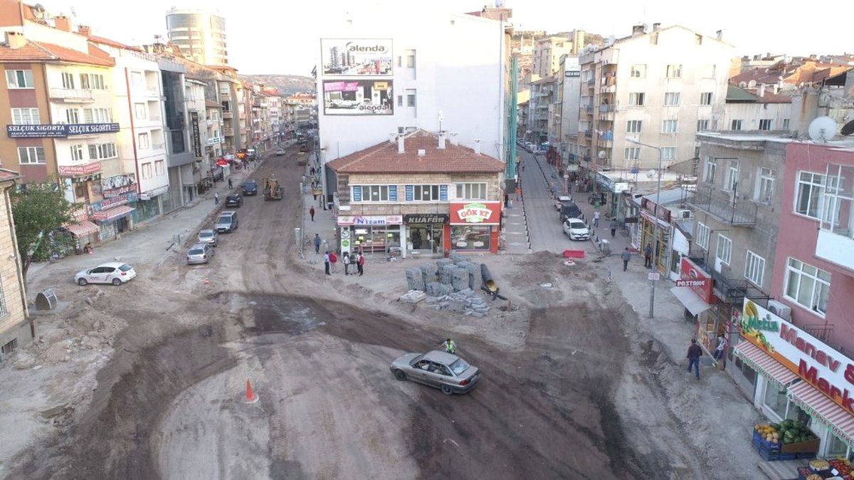 Lale Caddesindeki altyapı çalışmaları tamamlandı