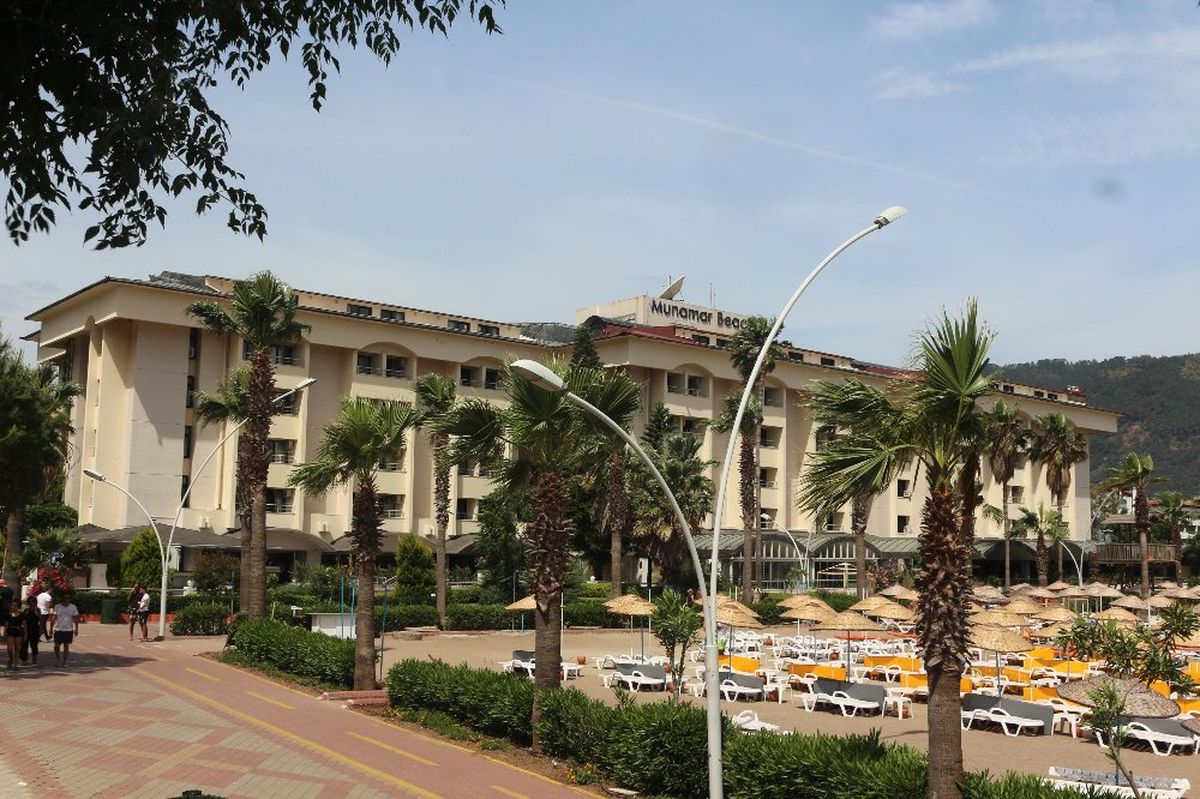 Katar Emiri\'nin mahkeme kararıyla boşaltılan Marmaris\'teki 5 yıldızlı oteli hâlâ atıl durumda