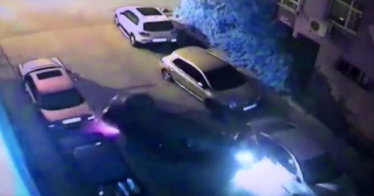 (Özel) İstanbul\'da yol verdiği sürücüyle tartıştı, araçlara çarparak takla attı