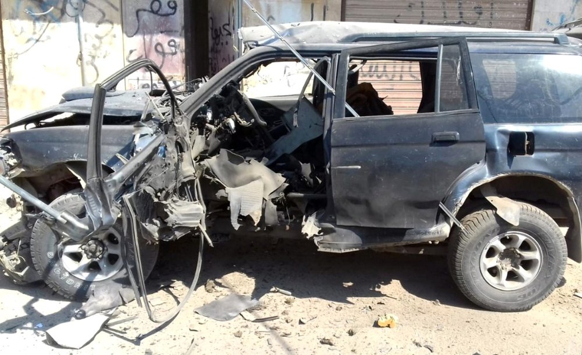 Suriye\'de yol kenarına döşenen bomba patladı