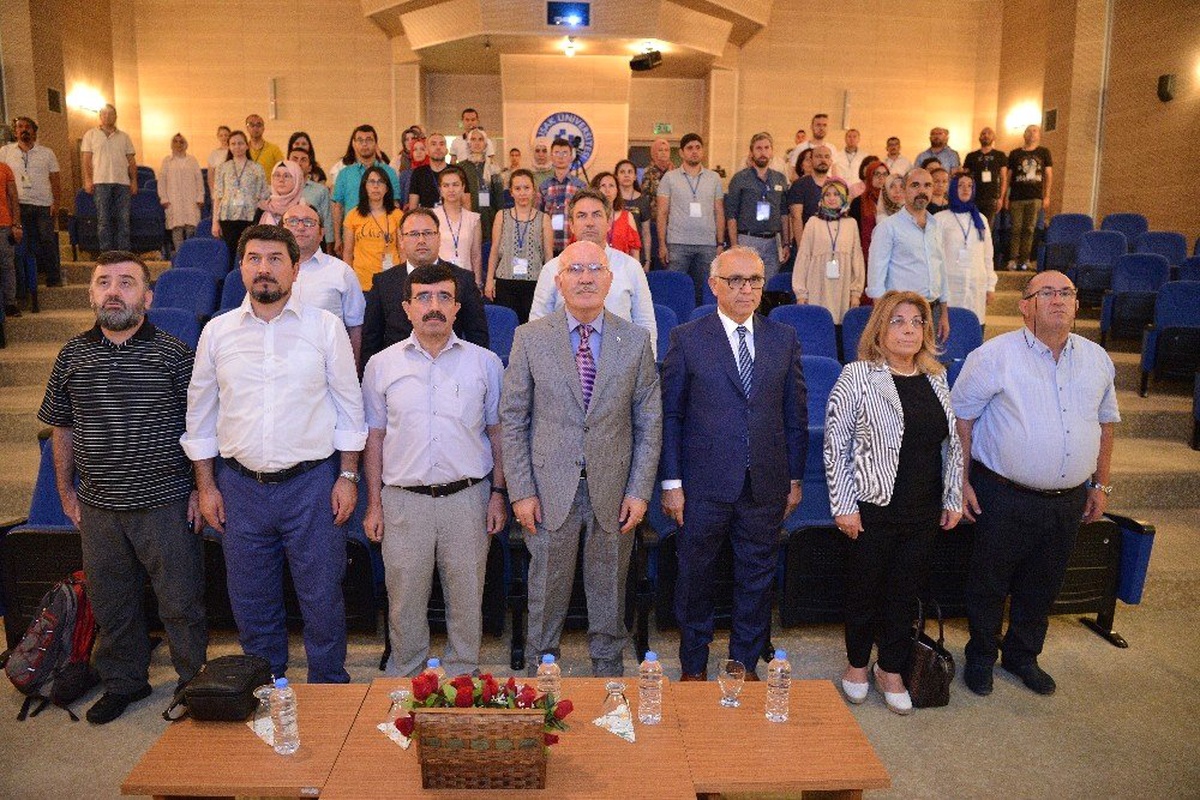 Uşak\'ta \'Matematik Öğretmenleri Mesleki Gelişim Çalıştayı\'