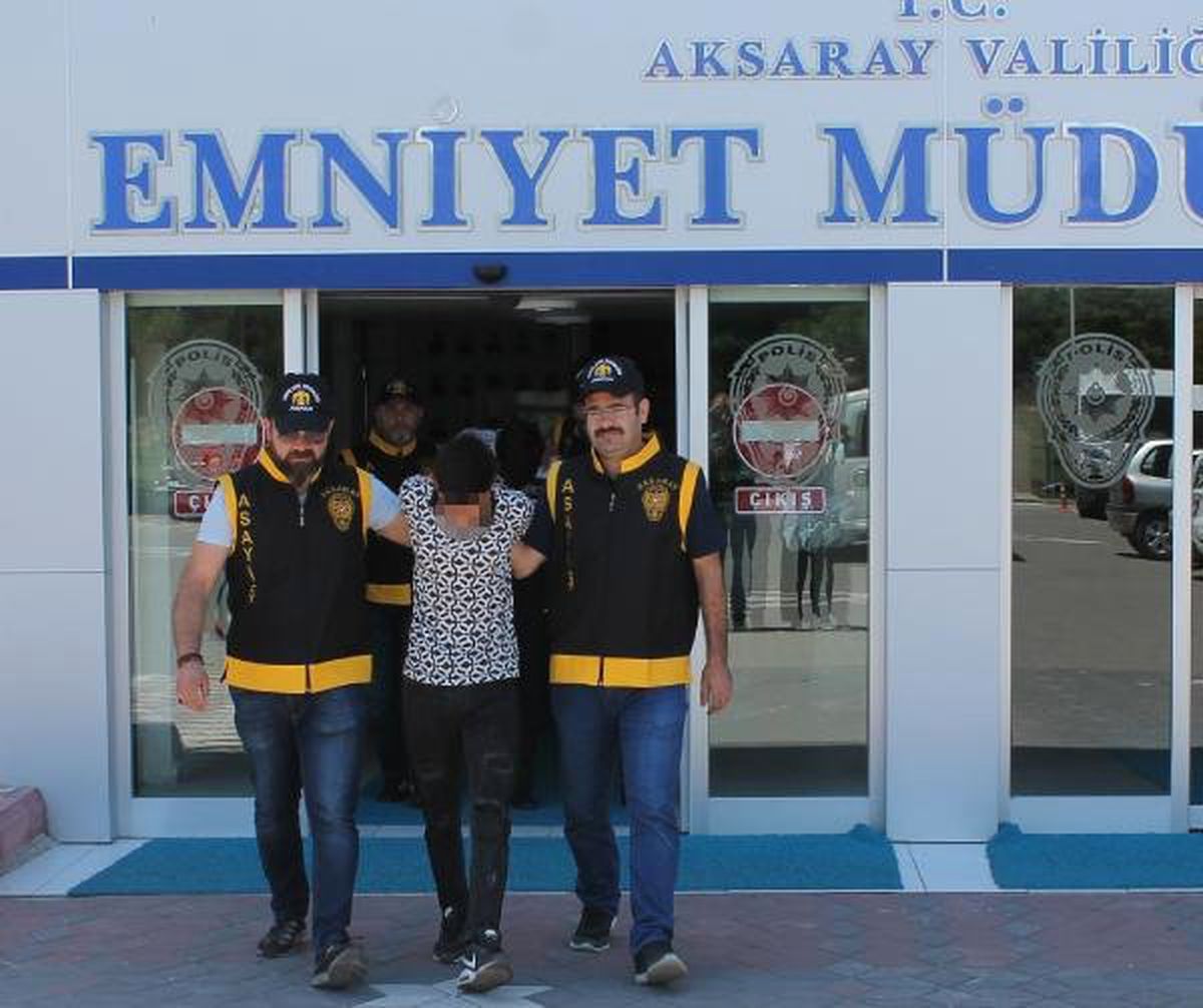 Aksaray\'da bileklik kavgası: 1 ölü, 1 yaralı