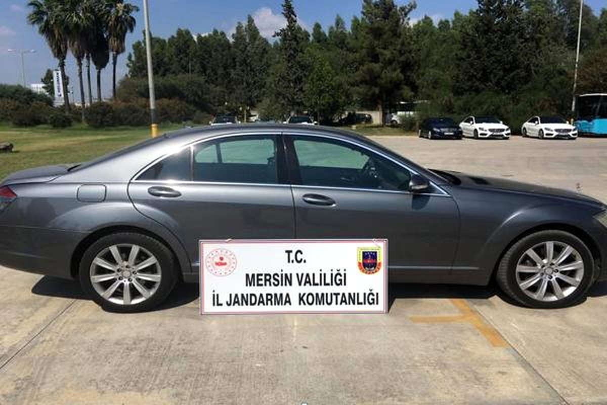 Almanya\'dan çalınan otomobil Mersin\'de ele geçti