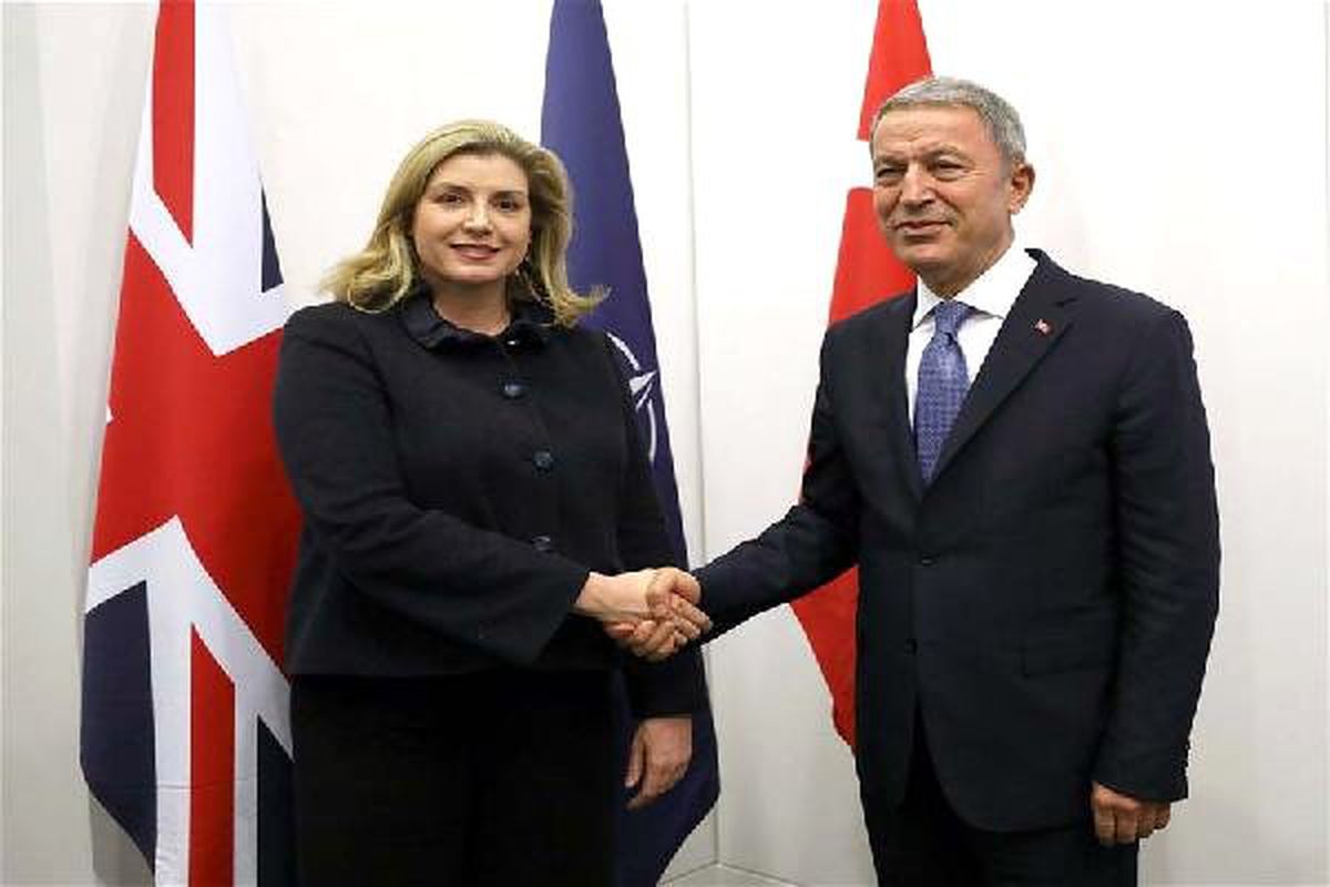 Bakan Akar, ABD Savunma Bakan Vekili Esper ile bir araya geldi (3)
