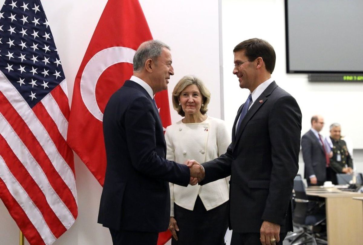 Bakan Akar, ABD Savunma Bakanı Vekili Esper ile görüştü