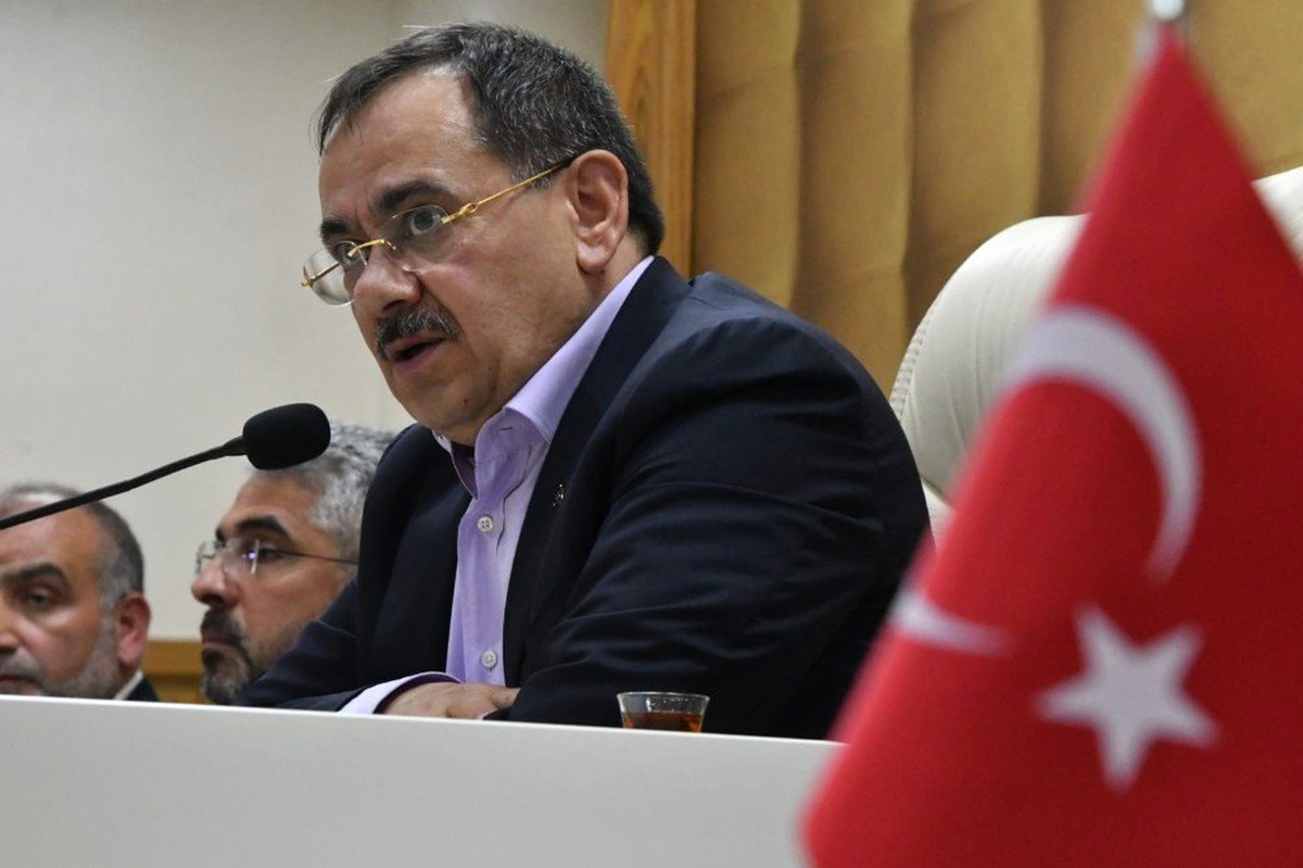 Başkan Demir: "İyi günde de kötü günde de halkımızın yanındayız"