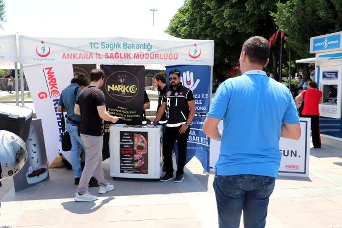 Başkentte, uyuşturucuya ilişkin bilgilendirme standı açıldı