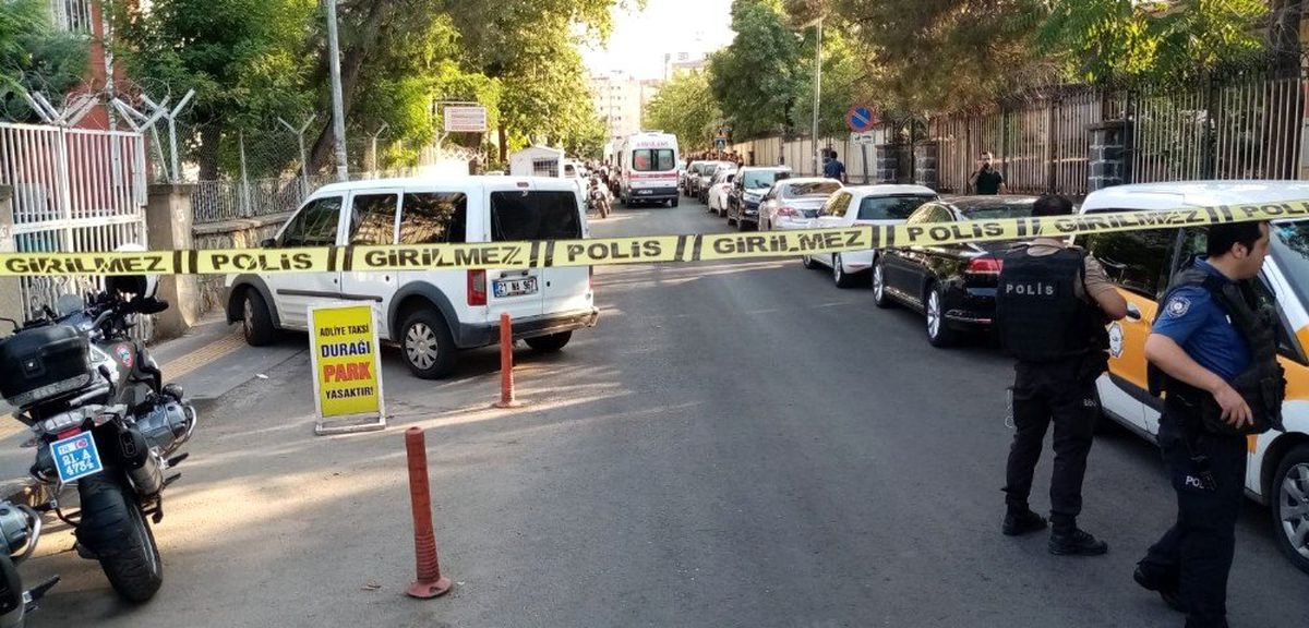 Diyarbakır\'da bir kişinin öldüğü silahlı kavganın sebebi 12 milyon TL