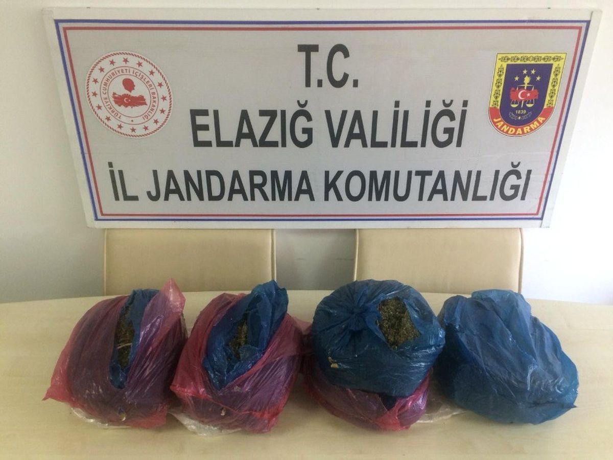 Elazığ\'da 6 kilo 650 gram uyuşturucu elegeçirildi
