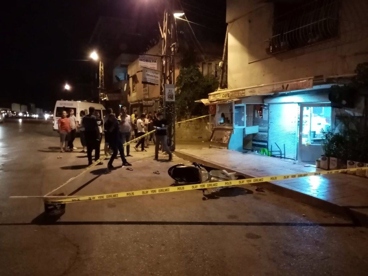 Hatay\'da bıçaklı kavga: 3 yaralı