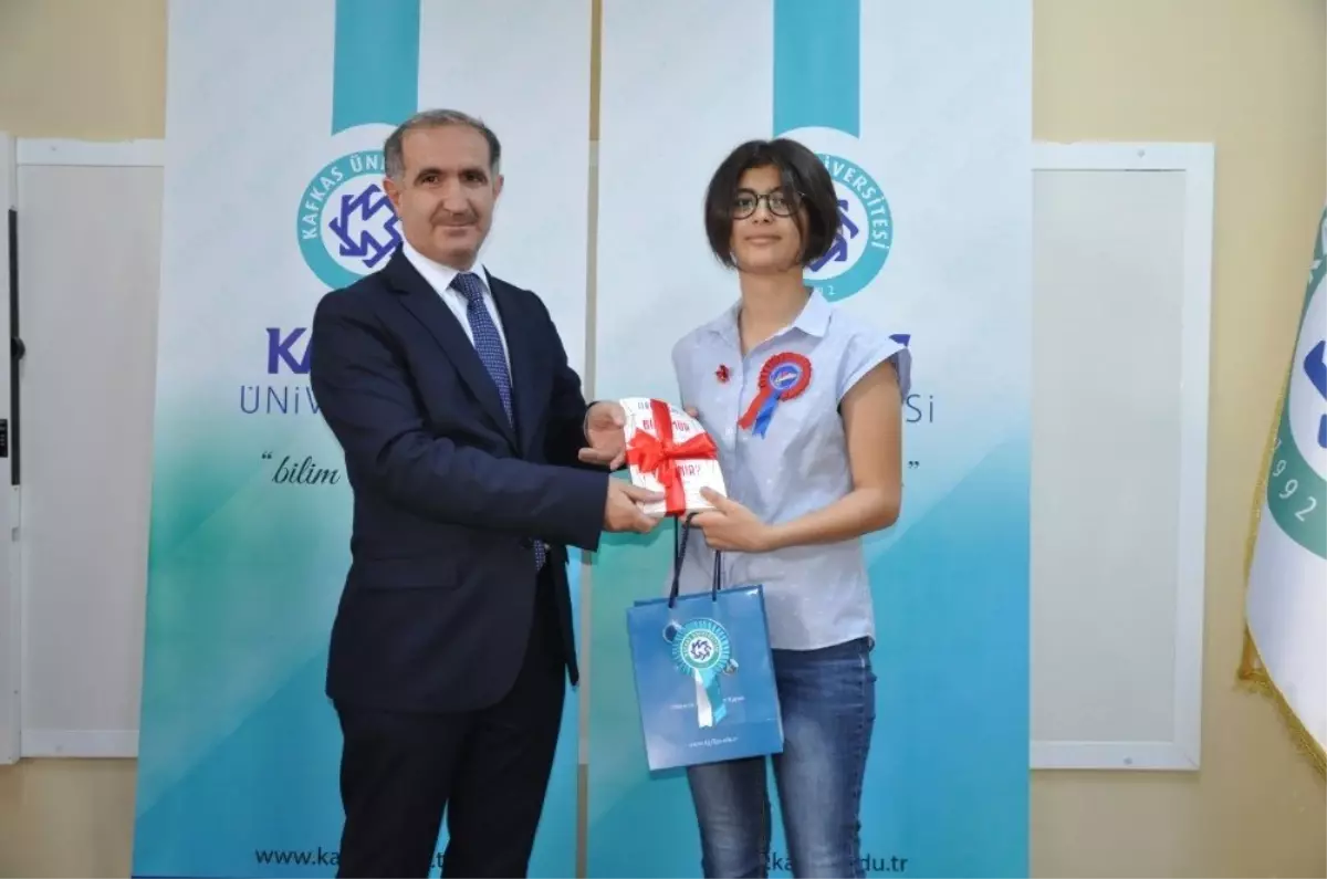 KAKÜV Koleji\'nde ödül töreni