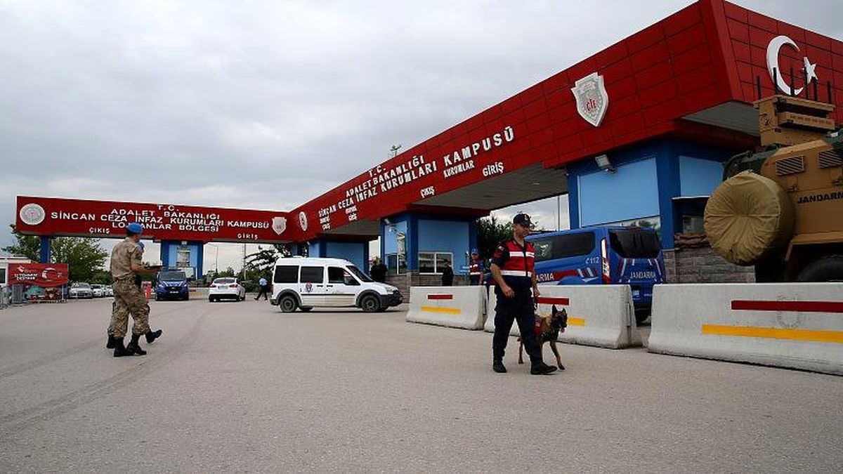 Kara Harp Okulu darbe davasında karar açıklandı
