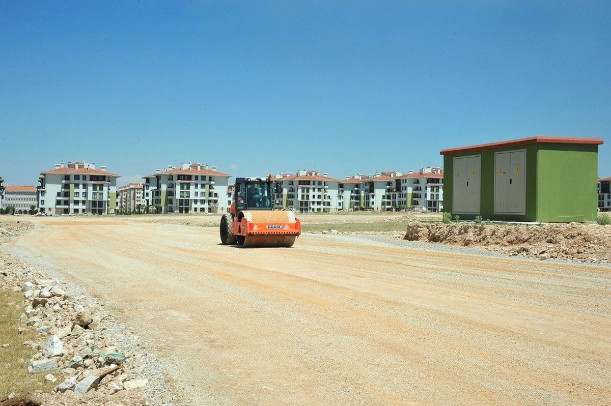 Karaman Belediyesinden yol yapım çalışmaları