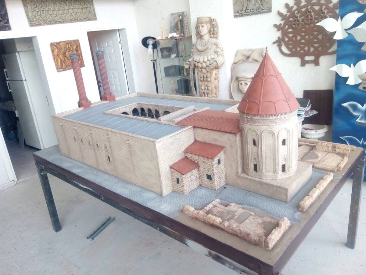 Kıbrıs\'a kurulacak "MiniaTürk"ün maketleri Çorum\'da yapılıyor