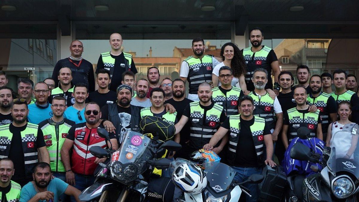 Motorcu dostları Bursa\'da buluştu