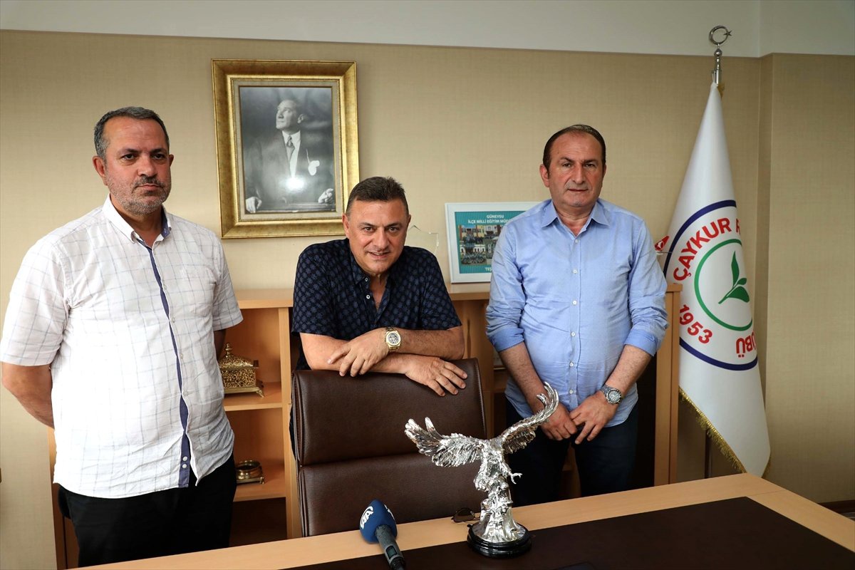 "Muric\'in transferinde para ve futbolcu takasını konuşabiliriz"