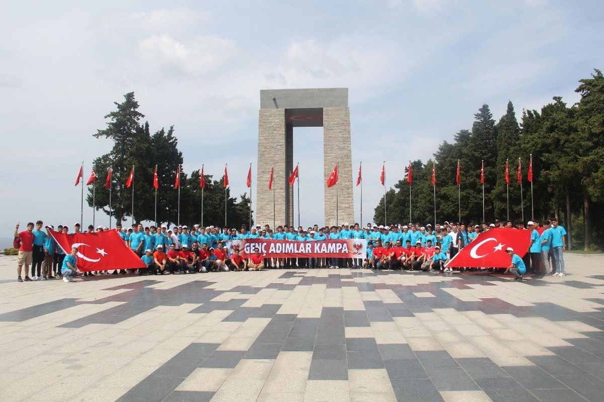 Öğrenciler Çanakkale\'yi gezdi