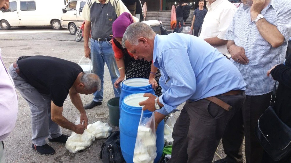 (Özel) Tamamen doğal peynir, iki saatte tükeniyor