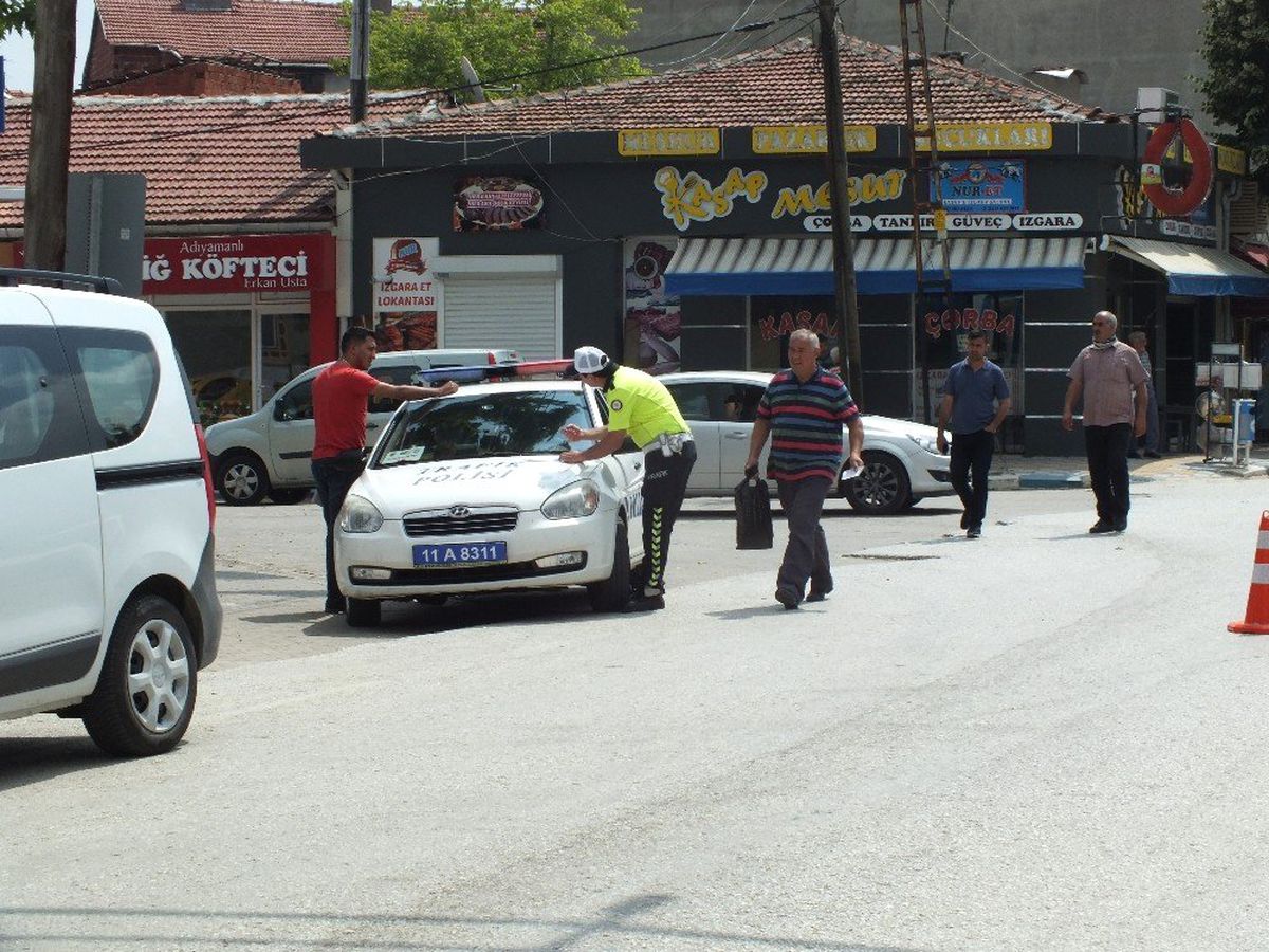 Pazaryeri\'nde öncelik yayaların