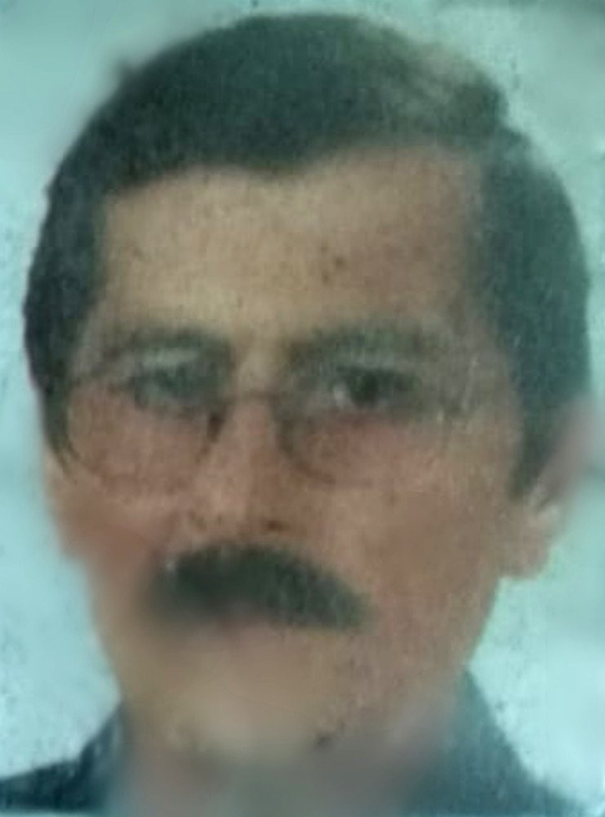 Pencere demirine asılı halde ölü bulundu
