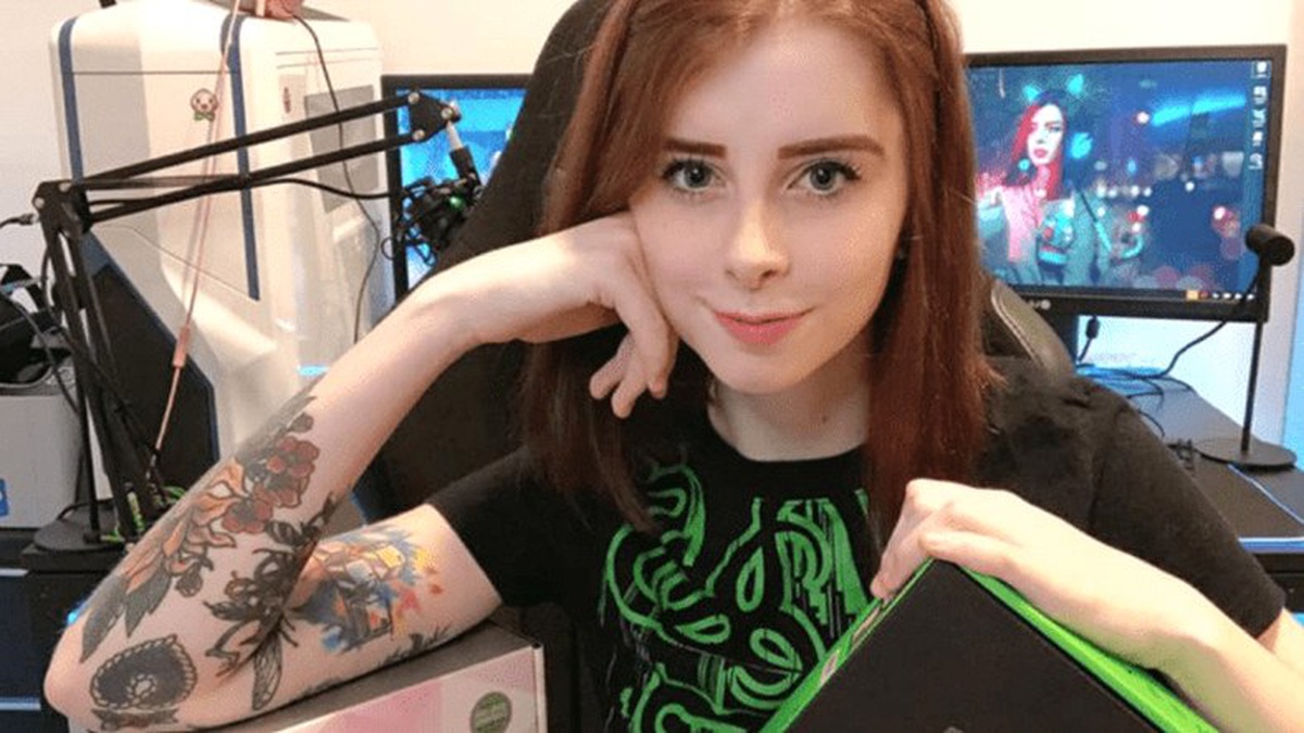 Razer, Erkeklere \'Çöp\' Diyen Kadın Yayıncının Sponsorluğunu Kesti