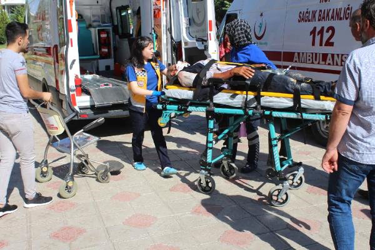 Sincik\'te trafik kazası: 4 yaralı