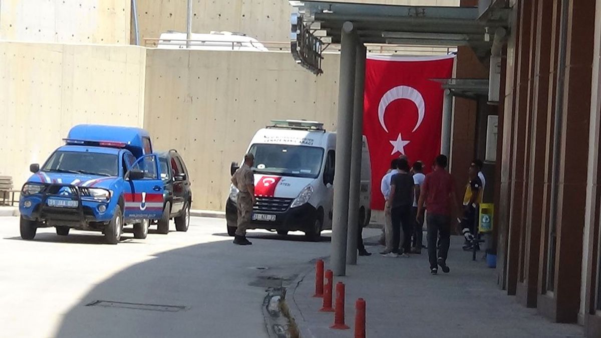 Suriye\'de şehit olan uzman onbaşı memleketine uğurlandı
