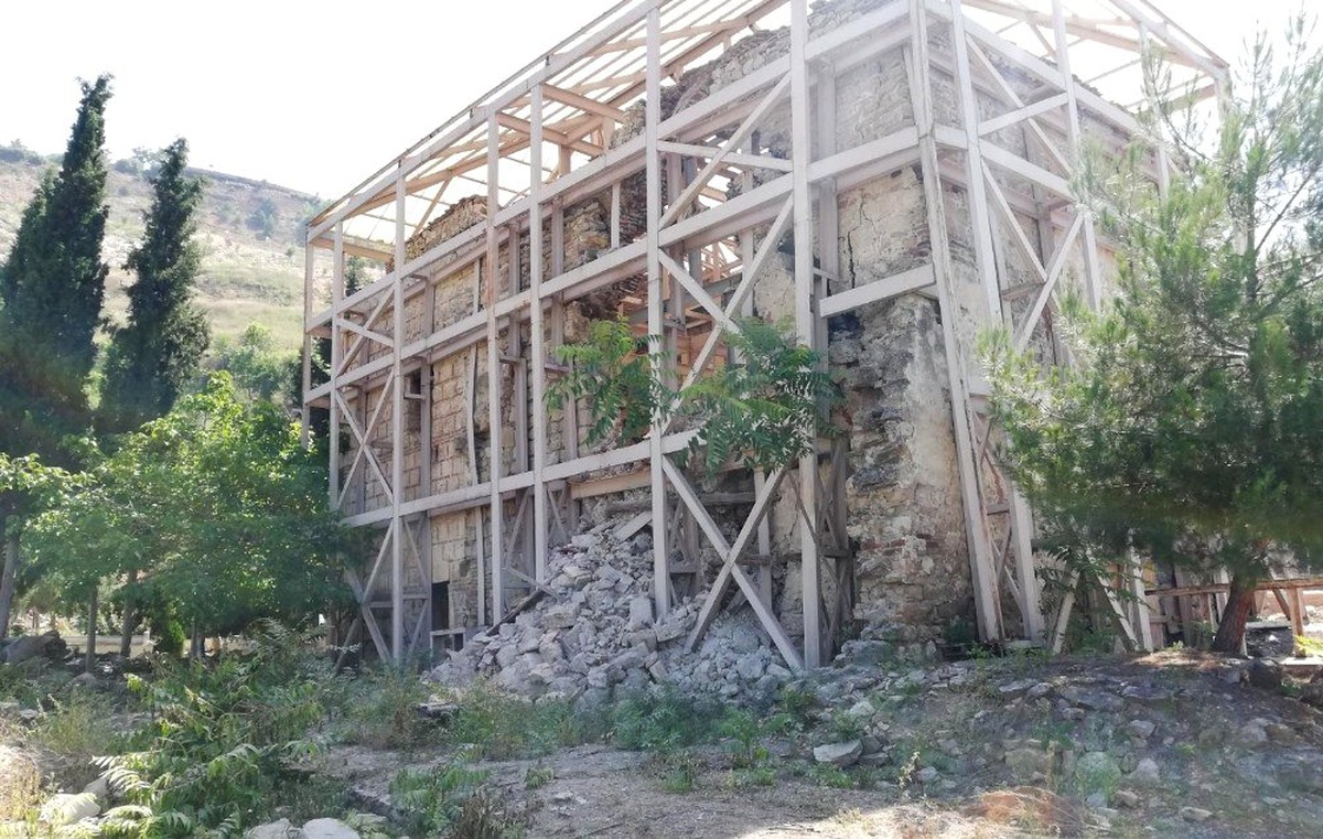 Tarihi Orhangazi İmareti yok olma tehlikesi ile karşı karşıya